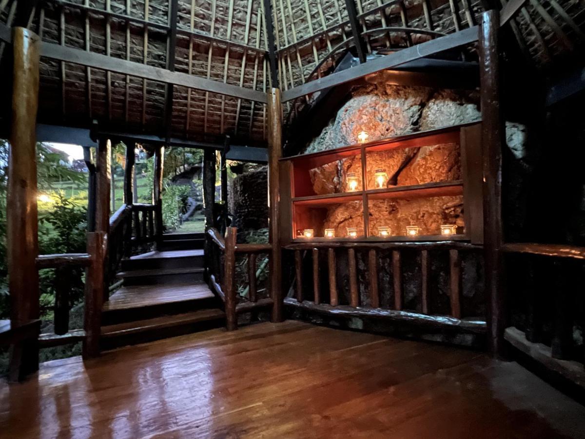 Kanlaya'S Eyrie, Luxury Homestay Pang Mapha Exteriör bild