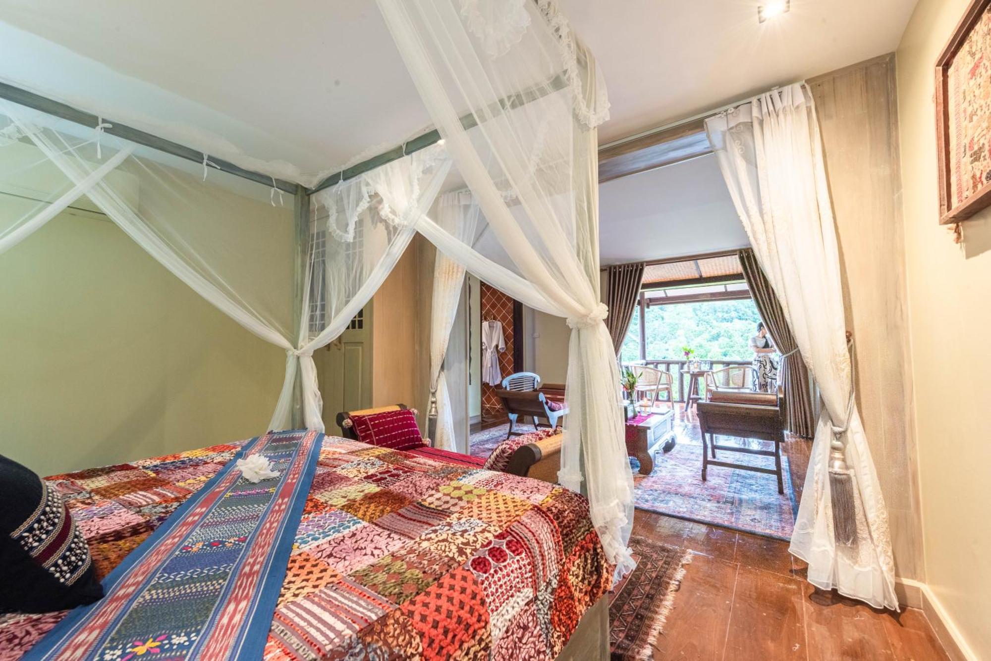 Kanlaya'S Eyrie, Luxury Homestay Pang Mapha Exteriör bild