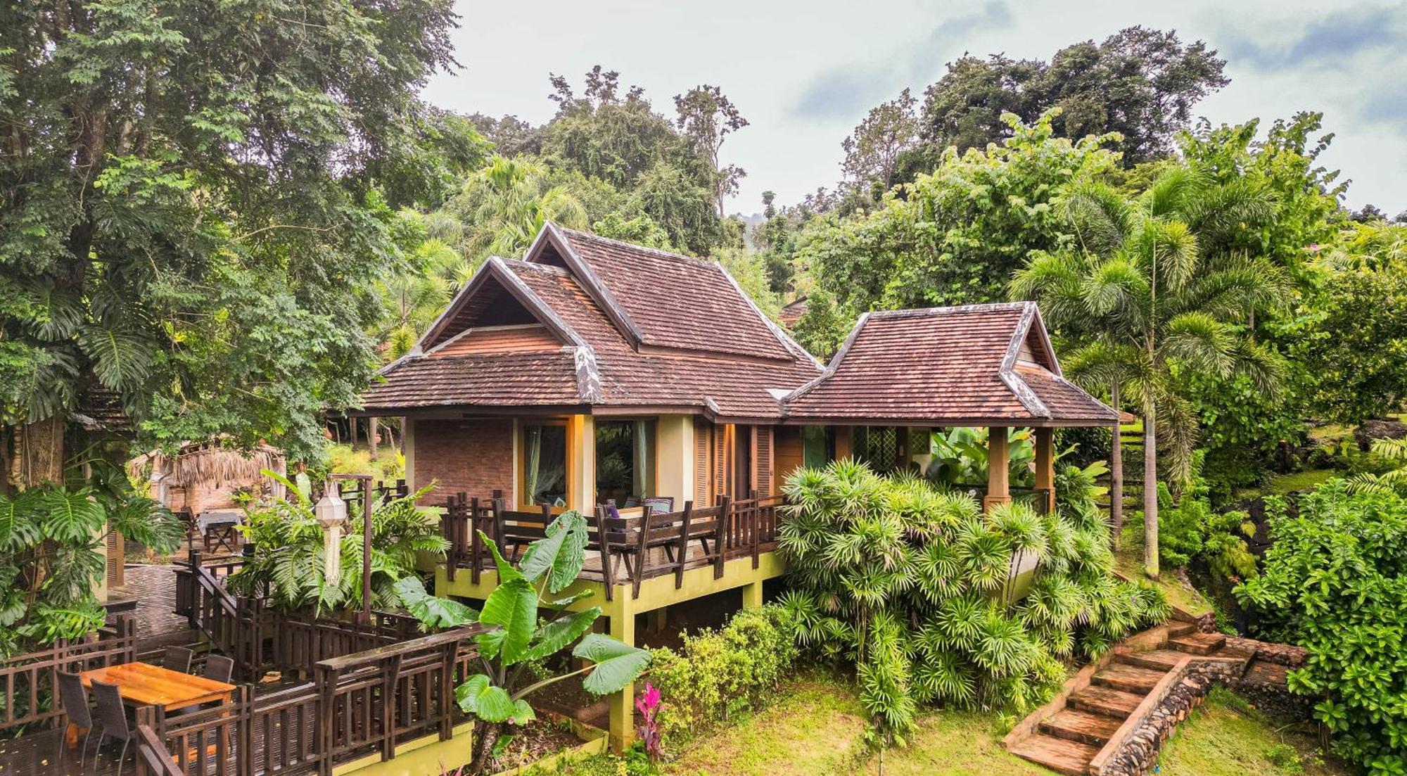 Kanlaya'S Eyrie, Luxury Homestay Pang Mapha Exteriör bild